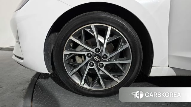 Hyundai The New Avante AD id 4610294 из Кореи 25