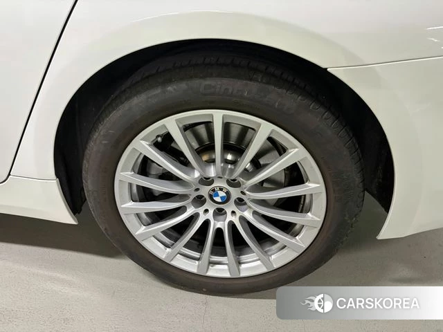BMW 5 Series (G30) id 5041361 из Кореи 15