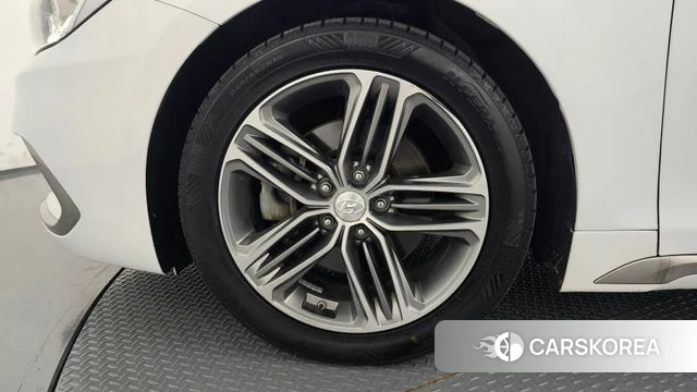 Hyundai Grandeur IG id 4988265 из Кореи 34
