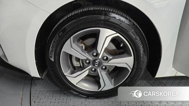 Kia Come New K3 id 4203836 из Кореи 15
