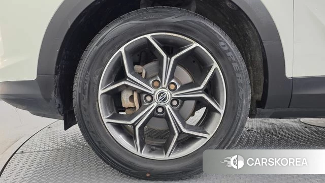 Ssangyong Beautiful Korando id 4998041 из Кореи 25