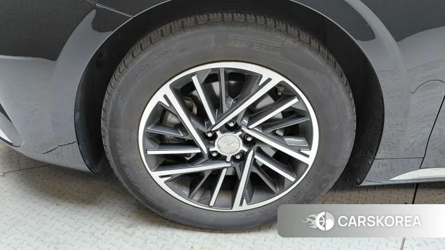 Hyundai The New Grandeur IG id 4701795 из Кореи 27