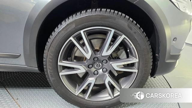 Volvo V90 Cross-Country id 4993528 из Кореи 15