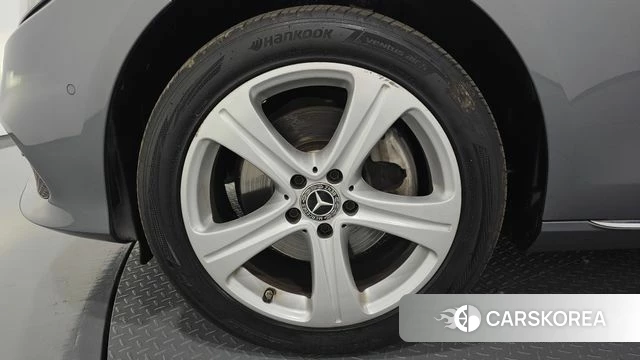 Mercedes-Benz E-Class W213 id 5013985 из Кореи 15