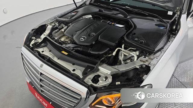 Mercedes-Benz E-Class W213 id 4982737 из Кореи 25