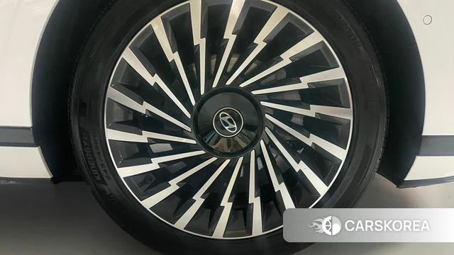 Hyundai Grandeur Hybrid (GN7) id 4985871 из Кореи 14