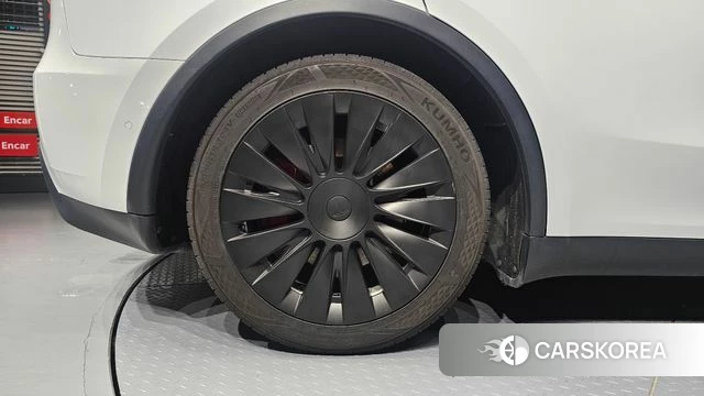 Tesla Model Y id 4750464 из Кореи 32