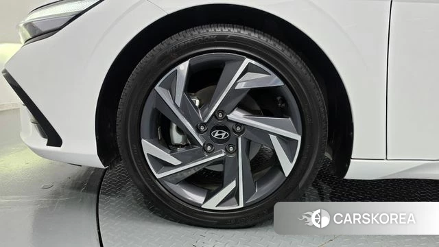 Hyundai The New Avante (CN7) id 4995406 из Кореи 15