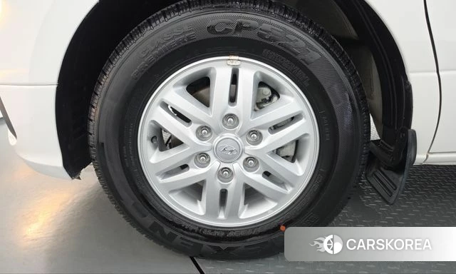 Hyundai The New Grand Starex id 4997934 из Кореи 26