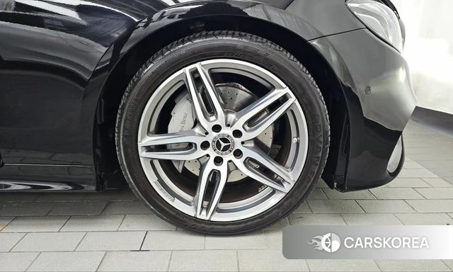 Mercedes-Benz E-Class W213 id 5018451 из Кореи 28