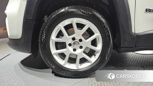 Jeep Renegade id 4907373 из Кореи 15