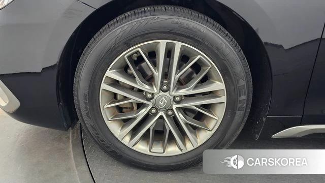 Hyundai Grandeur IG id 4982953 из Кореи 15