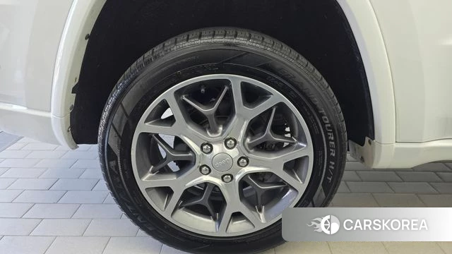Jeep Grand Cherokee id 4930399 из Кореи 27