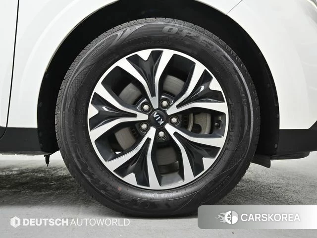 Kia Carnival 4th generation id 4918110 из Кореи 15