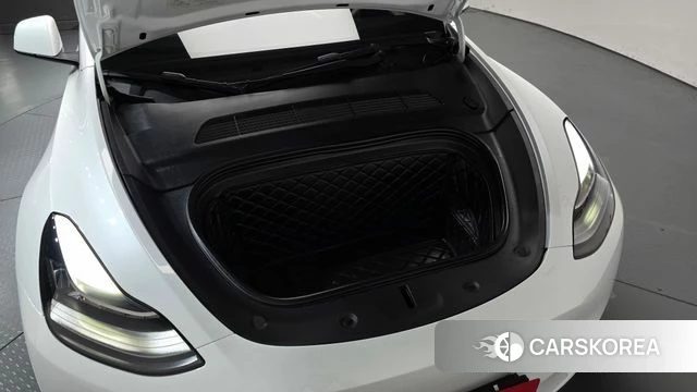 Tesla Model Y id 5016909 из Кореи 30