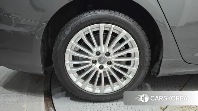 Audi A6 (C8) id 5003703 из Кореи 28