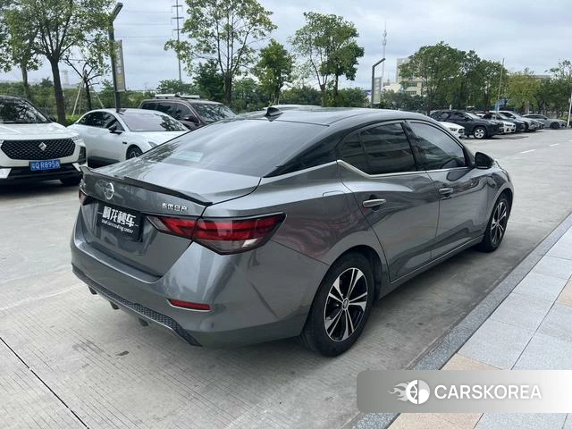Nissan Sylphy 2021 Серебристо-серый из Китая, фото 5