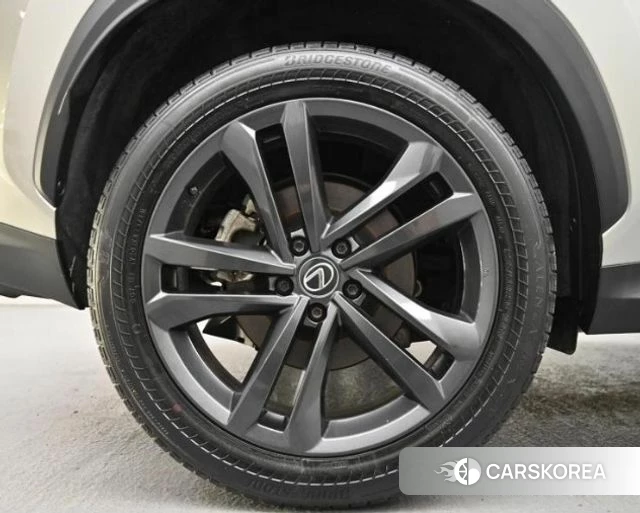 Lexus NX350h Second generation id 5011301 из Кореи 15