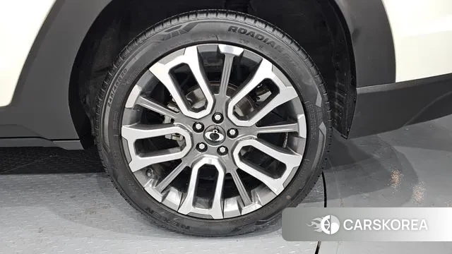 Ssangyong Torres id 3649314 из Кореи 15