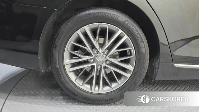 Hyundai Grandeur IG id 4987943 из Кореи 32
