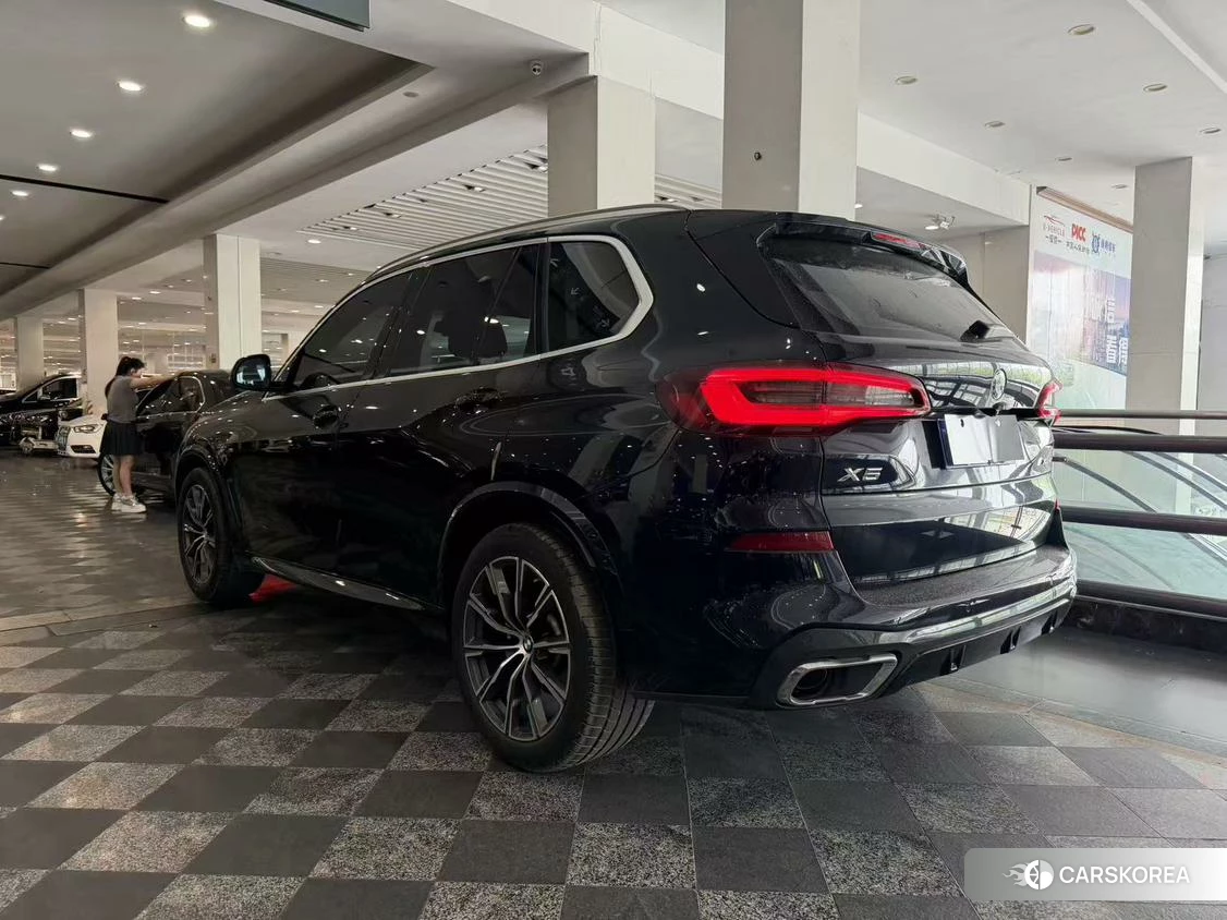 BMW X5 2020 Черный из Китая, фото 5