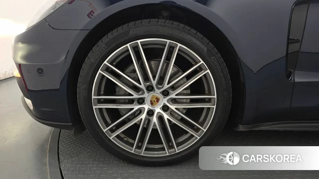 Porsche Panamera (971) id 5035852 из Кореи 34