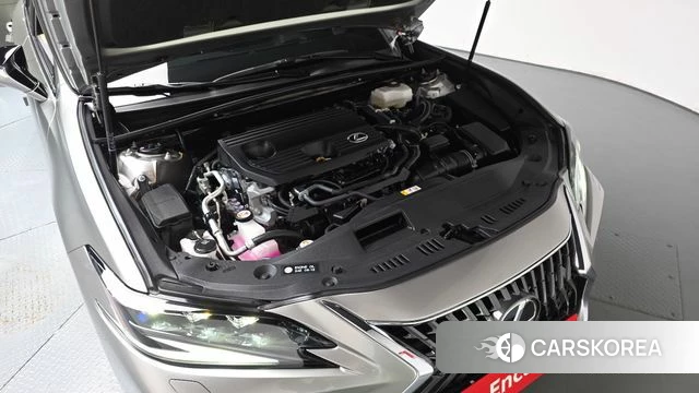 Lexus ES300h 7th generation id 4941315 из Кореи 37