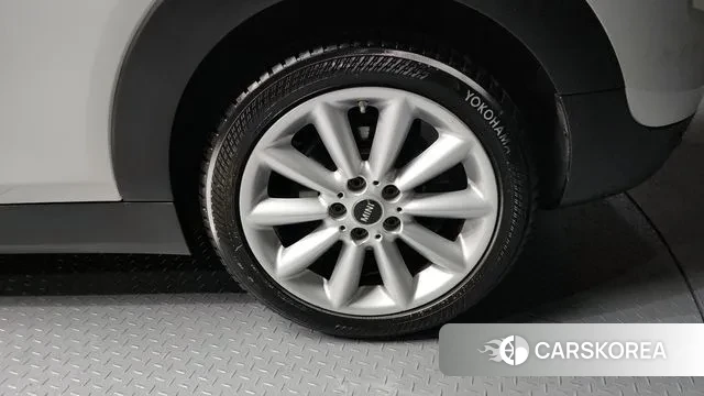 Mini Cooper Clubman id 3640802 из Кореи 15