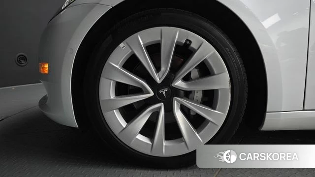 Tesla Model 3 id 5012874 из Кореи 30
