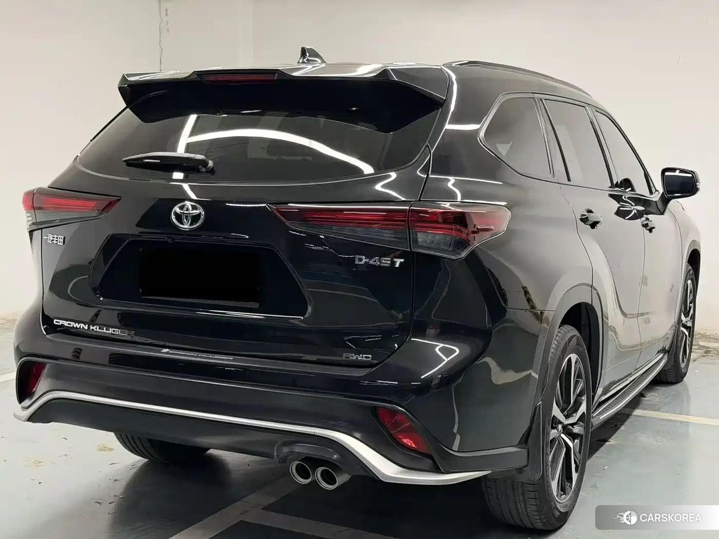 Toyota Crown 2024 Черный из Китая, фото 5