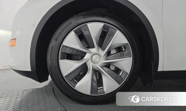Tesla Model Y id 4942256 из Кореи 31