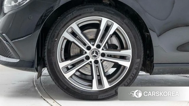 Mercedes-Benz E-Class W213 id 4985604 из Кореи 15