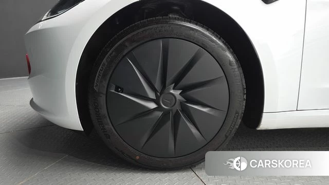 Tesla Model 3 id 5025887 из Кореи 26