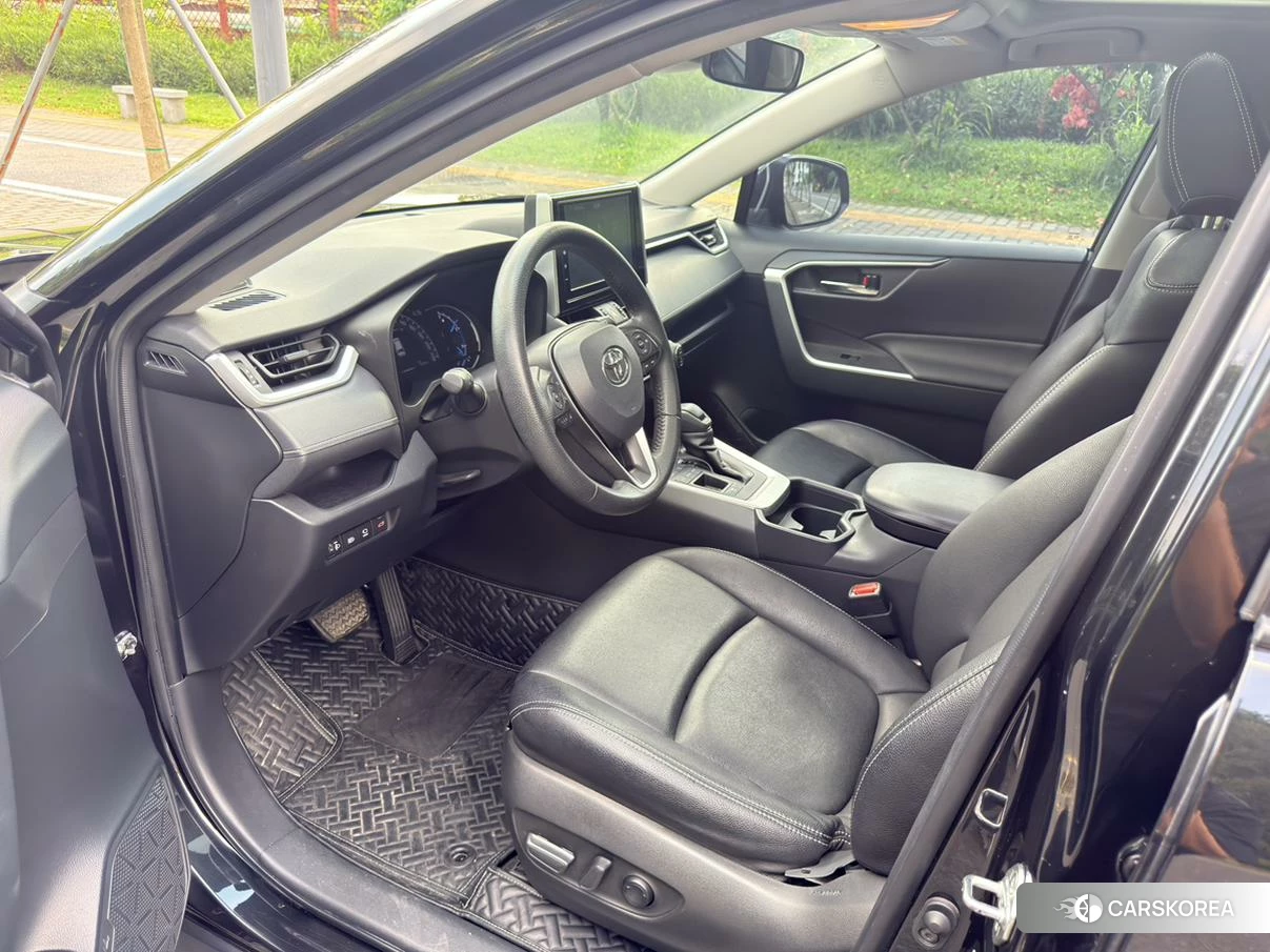 Toyota RAV4 2019 Черный из Китая, фото 5