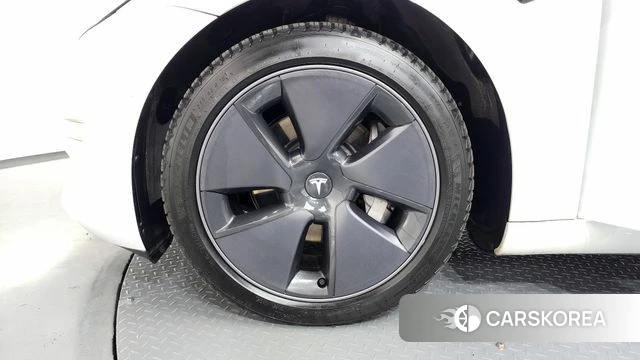Tesla Model 3 id 4775310 из Кореи 27