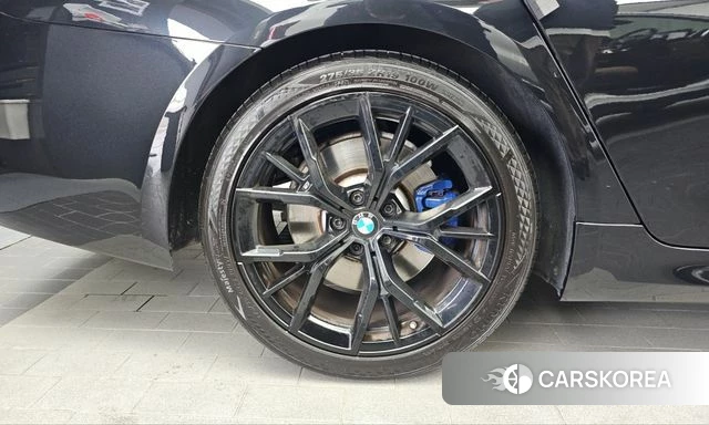 BMW 5 Series (G30) id 5034609 из Кореи 30