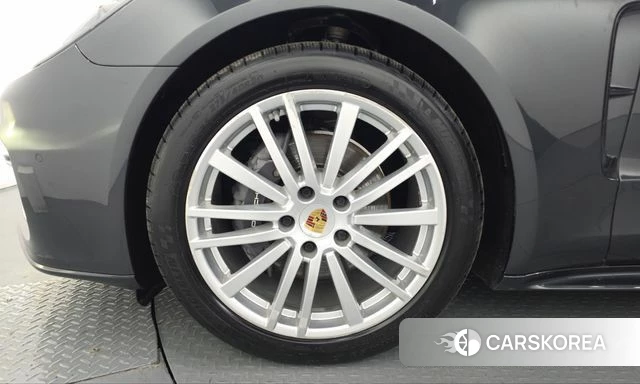 Porsche Panamera (971) id 5048043 из Кореи 33