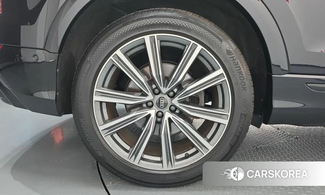Audi Q8 (4M) id 4977063 из Кореи 30