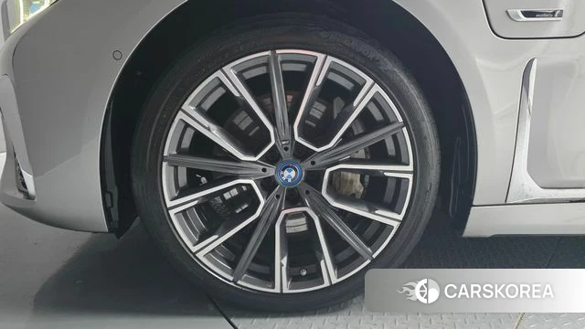BMW 7 Series (G11) id 4958701 из Кореи 15