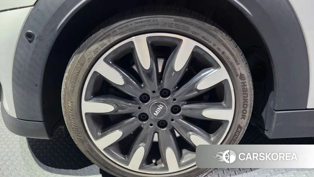 Mini Cooper S id 5022063 из Кореи 15