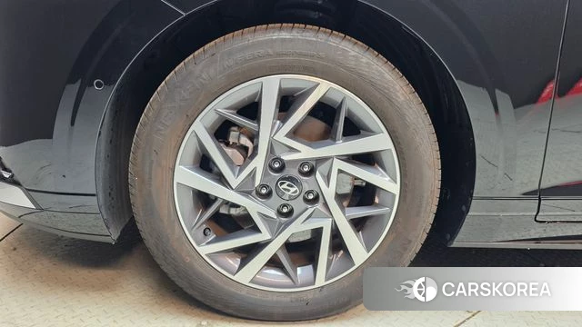 Hyundai Grandeur (GN7) id 5001368 из Кореи 29