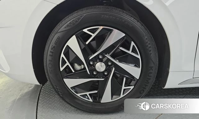 Hyundai The New Grandeur IG Hybrid id 4951407 из Кореи 31