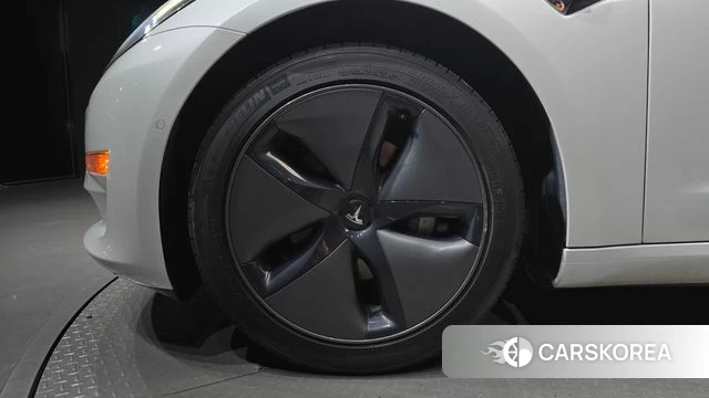 Tesla Model 3 id 4754872 из Кореи 25