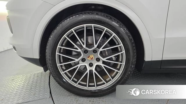 Porsche Cayenne (PO536) id 4749638 из Кореи 33