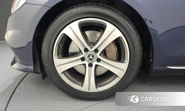 Mercedes-Benz E-Class W213 id 5029080 из Кореи 32