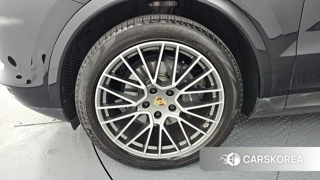 Porsche Cayenne (PO536) id 5033911 из Кореи 15