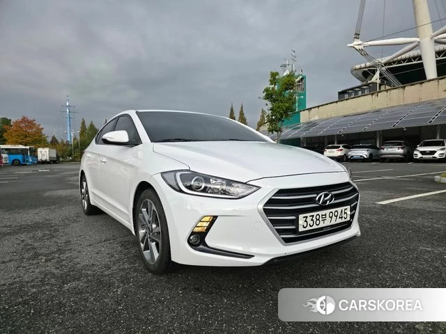 Hyundai Avante AD id 5019009 из Кореи 15
