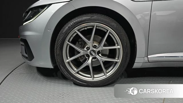 Volkswagen Arteon id 5028929 из Кореи 33