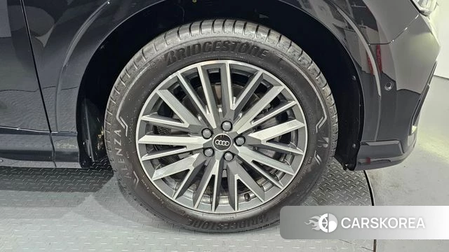 Audi Q3 (F3) id 4630043 из Кореи 15