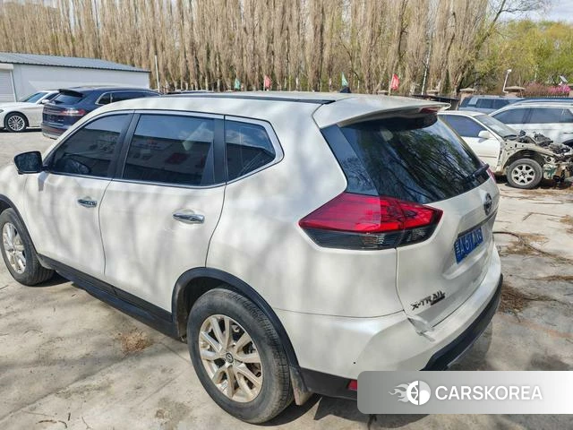 Nissan X-Trail 2022 Белый из Китая, фото 5